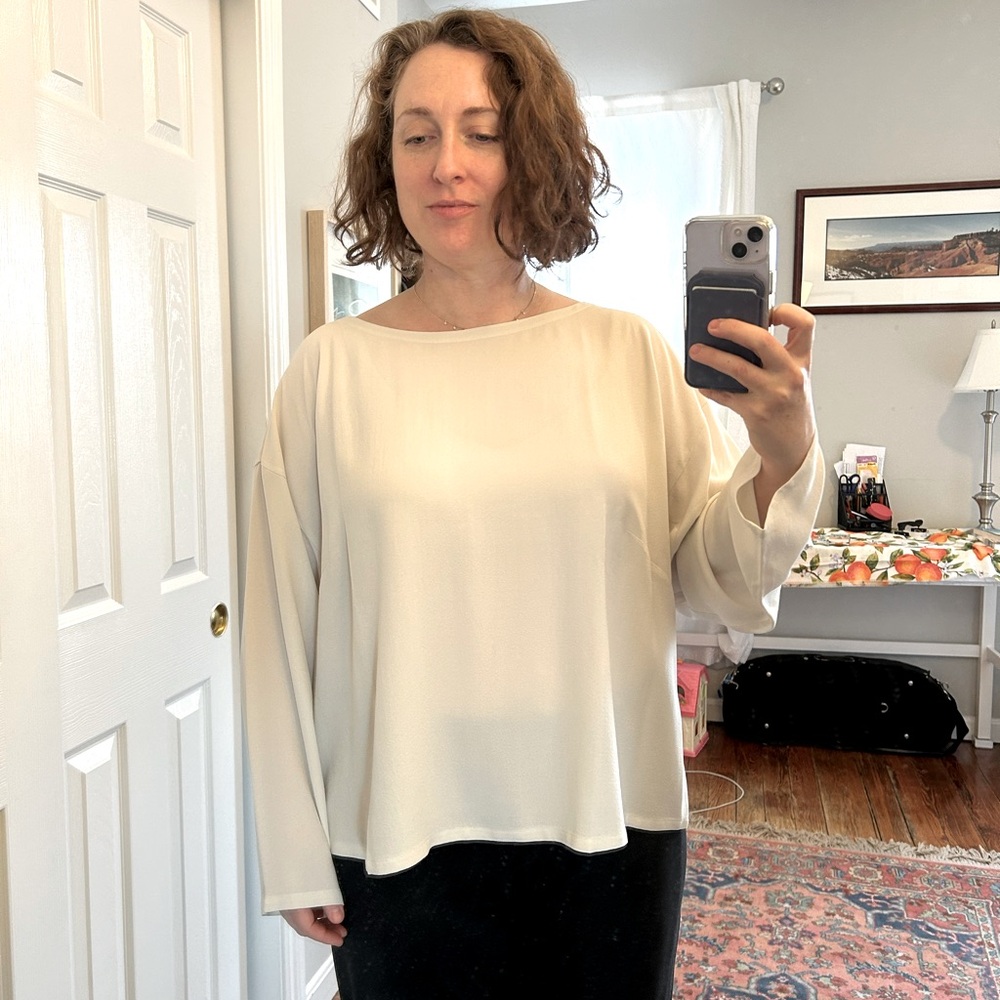 Eileen Fisher white/cream blouse top long sleeve flowy ballet neck. NWT.